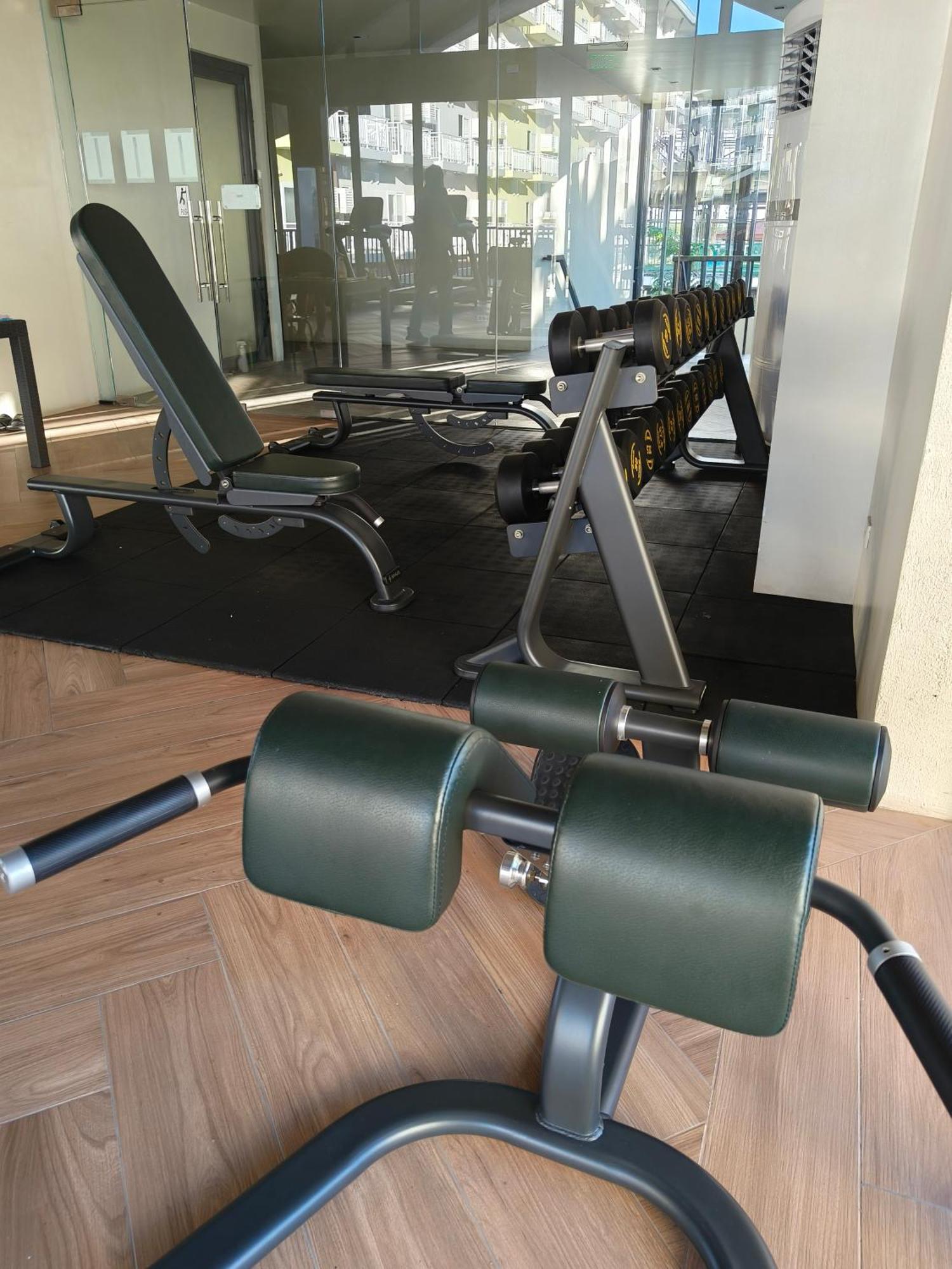Stay And Fly At Amani Grand Resort Residences ماكتان المظهر الخارجي الصورة